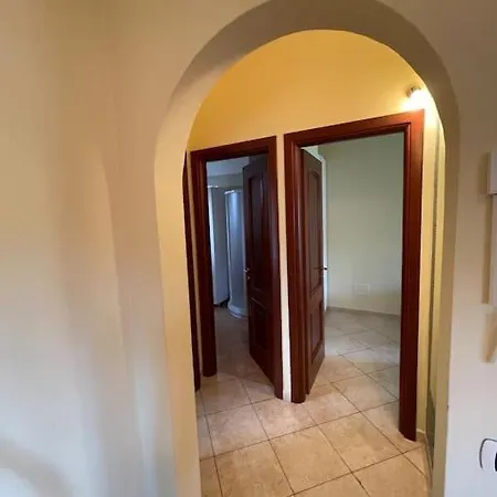Luminosa Casa Con Posto Auto In Versilia A 5 Min Dal Mare Feriehus